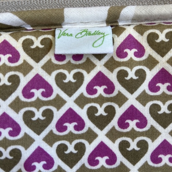 Vera Bradley tablet cover -RETIRED - Picture 4 of 5